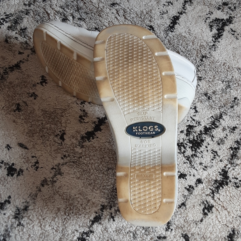 Klogs Nursing Shoes White Slip Resistant - Picture 5 of 11